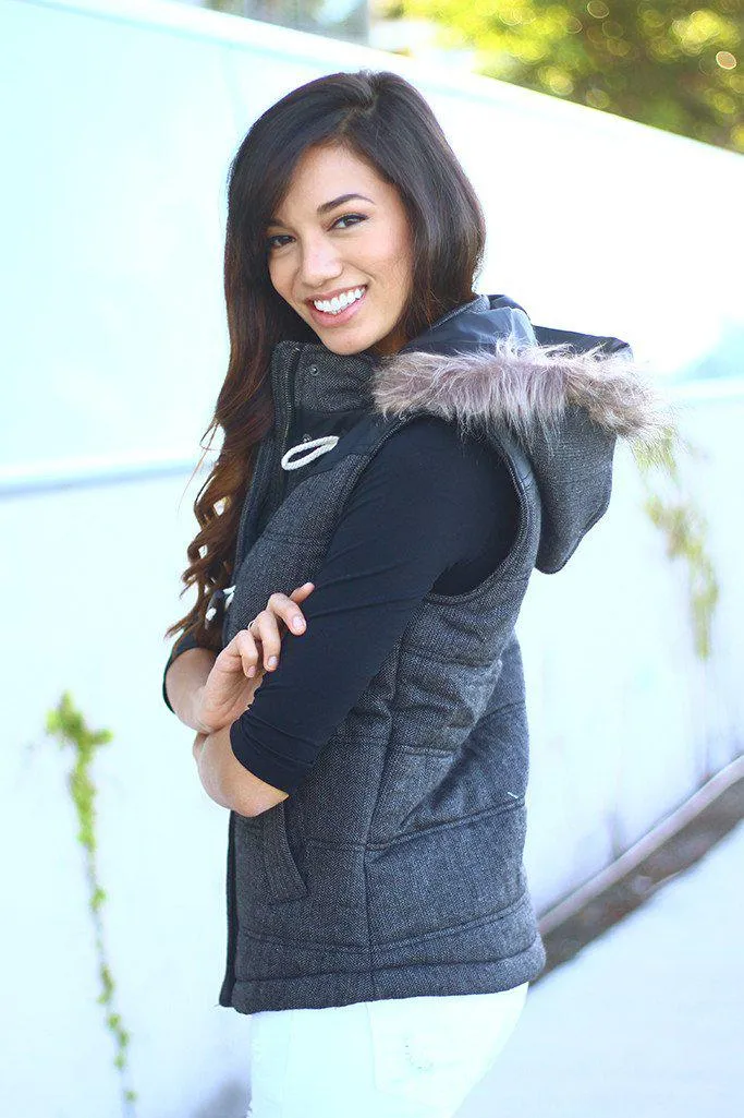 Black Padded Vest With Fur Hood