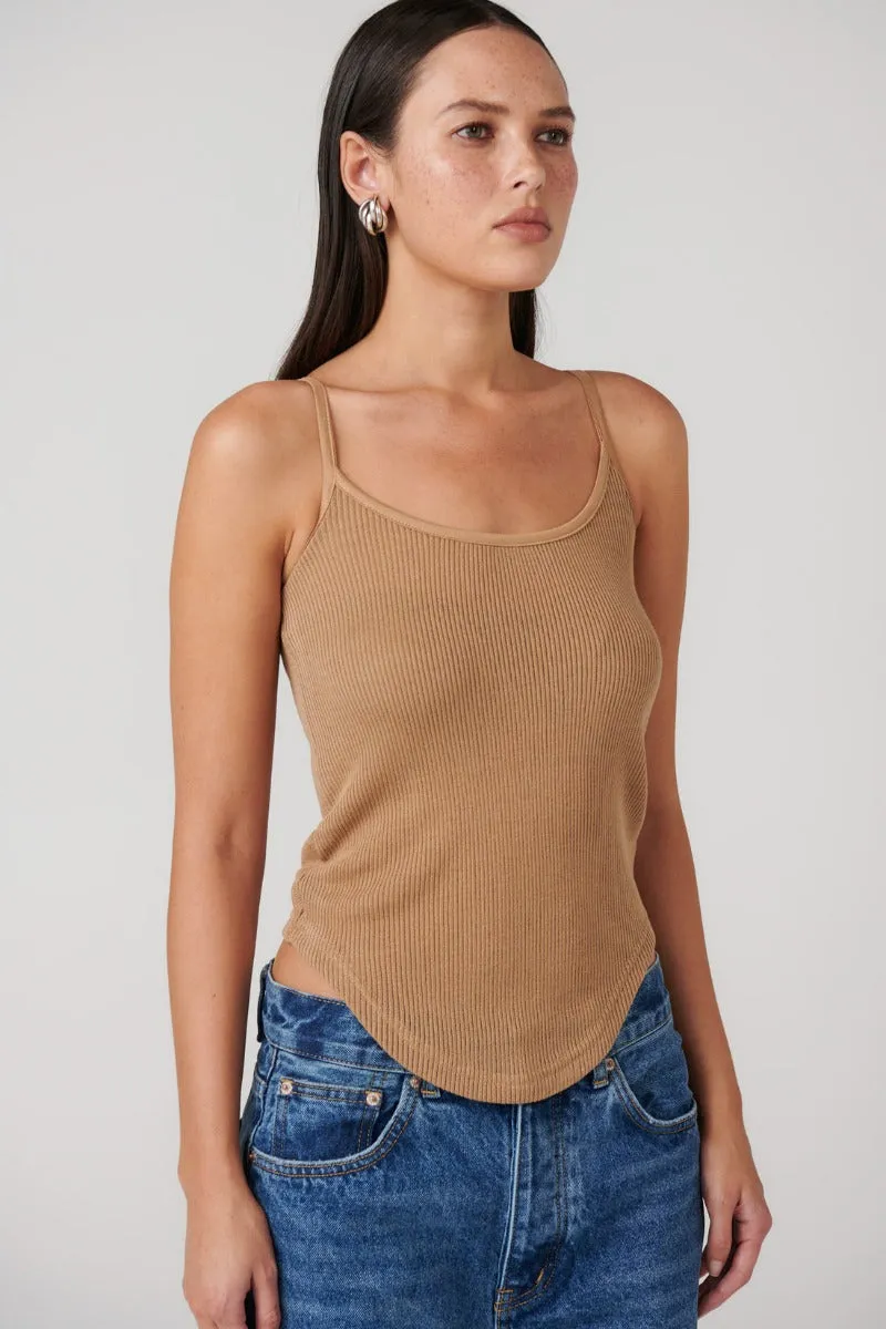 DATON SINGLET TOP - LATTE / XS