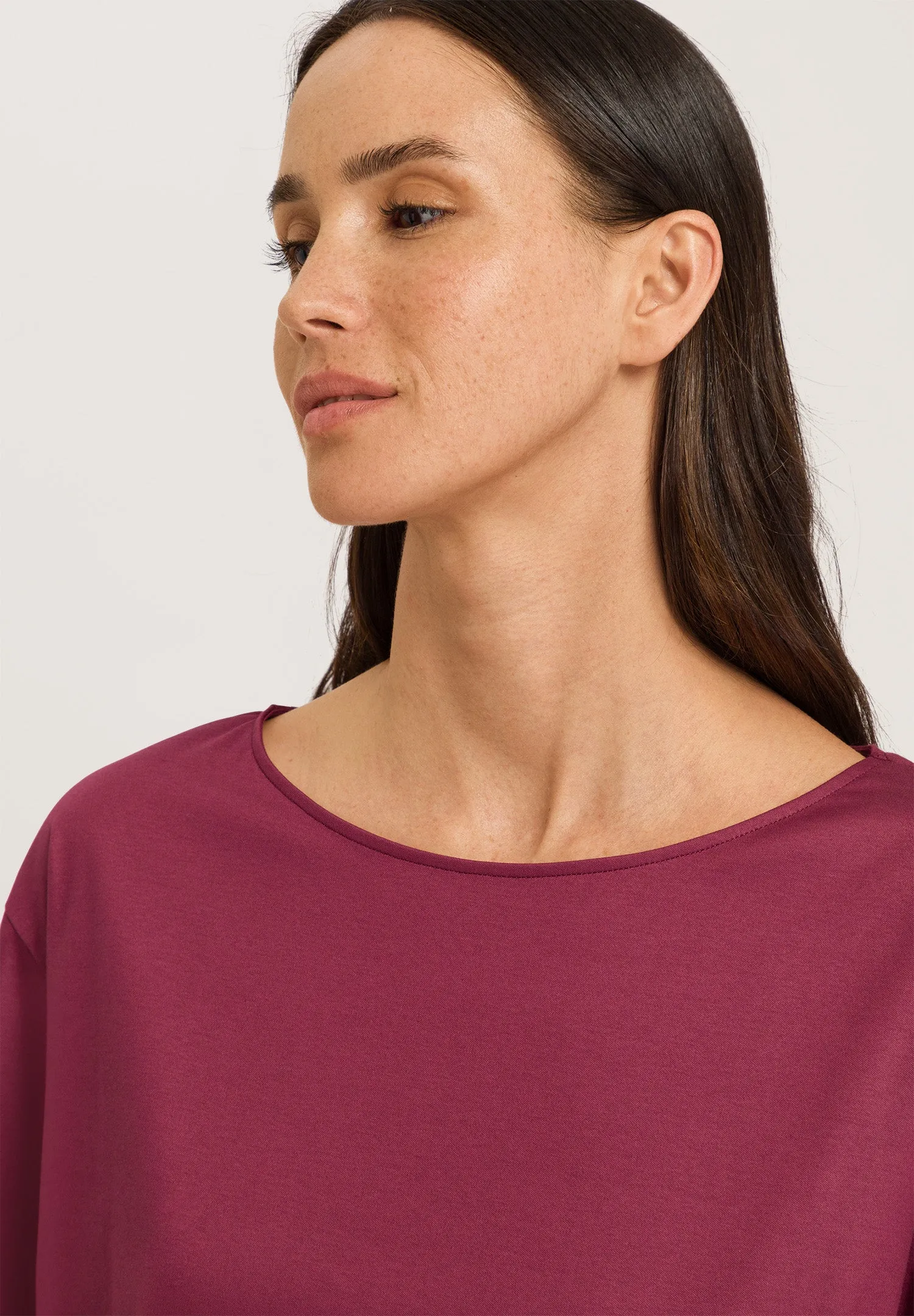 Eleni Relaxed Cotton Top | Ruby Wine 74984-2423