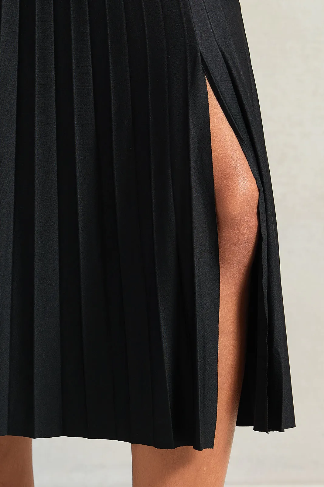 Women Black Pleated Side Slit Skirt